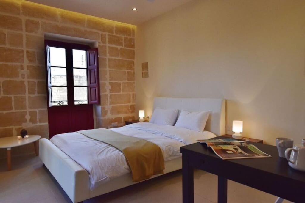 Vallettastay - Lucky Star Studio Apartment 302 Luaran gambar